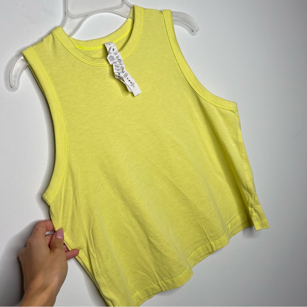 J13 LULULEMON Size 6 Electric Lemon Cotton-Blend TANK TOP Cropped Knit Women’s - Picture 3 of 8
